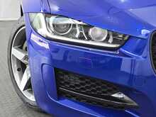 Jaguar XE d R-Sport 