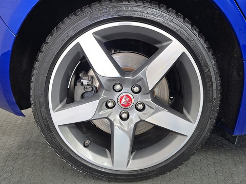 2.0d R-Sport Saloon 4dr Diesel Auto AWD Euro 6 (s/s) (180 ps)