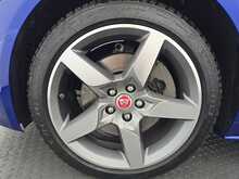 Jaguar XE d R-Sport 