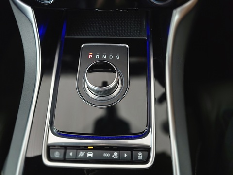 2.0d R-Sport Saloon 4dr Diesel Auto AWD Euro 6 (s/s) (180 ps)
