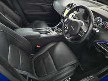 Jaguar XE d R-Sport 