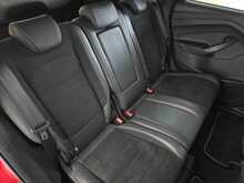 Ford Kuga T EcoBoost ST-Line 