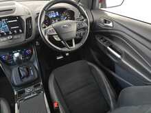 Ford Kuga T EcoBoost ST-Line 