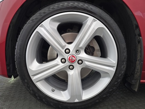 2.0d R-Sport Saloon 4dr Diesel Auto Euro 6 (s/s) (180 ps)