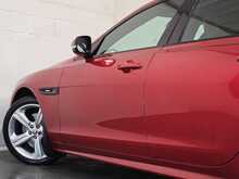 Jaguar XF d R-Sport 
