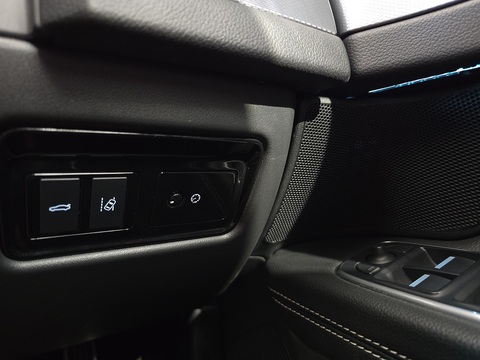 2.0d R-Sport Saloon 4dr Diesel Auto Euro 6 (s/s) (180 ps)