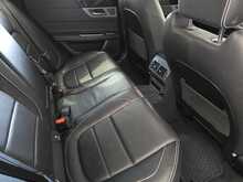 Jaguar XF d R-Sport 