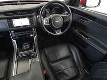 Jaguar XF d R-Sport 