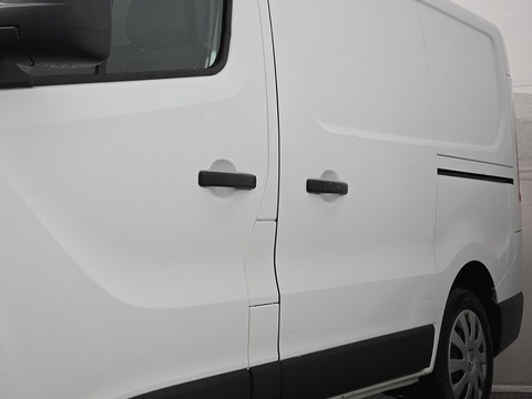 2.0 dCi ENERGY 28 Business+ Panel Van 5dr Diesel Manual SWB Standard Roof Euro 6 (s/s) (120 ps)