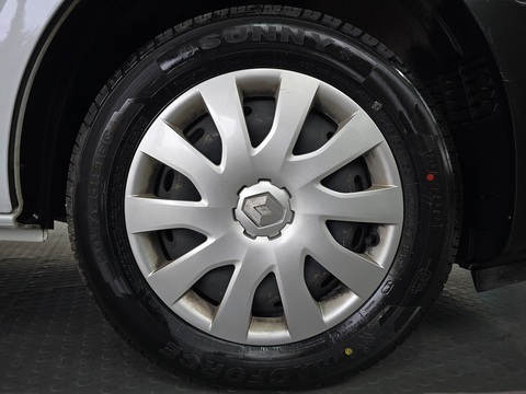 2.0 dCi ENERGY 28 Business+ Panel Van 5dr Diesel Manual SWB Standard Roof Euro 6 (s/s) (120 ps)