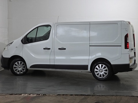 2.0 dCi ENERGY 28 Business+ Panel Van 5dr Diesel Manual SWB Standard Roof Euro 6 (s/s) (120 ps)