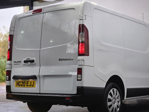 2.0 dCi ENERGY 28 Business+ Panel Van 5dr Diesel Manual SWB Standard Roof Euro 6 (s/s) (120 ps)