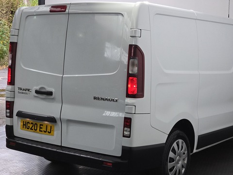 2.0 dCi ENERGY 28 Business+ Panel Van 5dr Diesel Manual SWB Standard Roof Euro 6 (s/s) (120 ps)