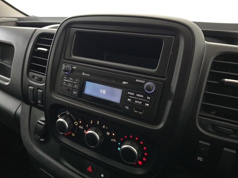 2.0 dCi ENERGY 28 Business+ Panel Van 5dr Diesel Manual SWB Standard Roof Euro 6 (s/s) (120 ps)