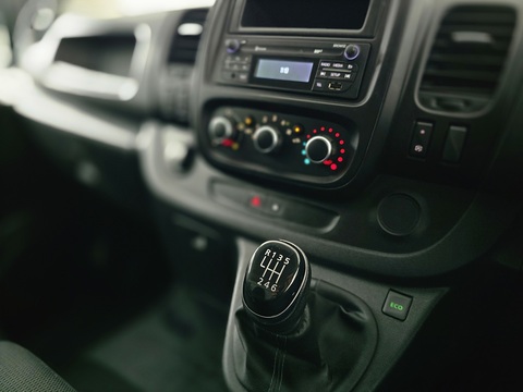 2.0 dCi ENERGY 28 Business+ Panel Van 5dr Diesel Manual SWB Standard Roof Euro 6 (s/s) (120 ps)