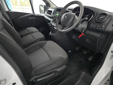 2.0 dCi ENERGY 28 Business+ Panel Van 5dr Diesel Manual SWB Standard Roof Euro 6 (s/s) (120 ps)