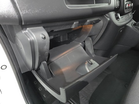 2.0 dCi ENERGY 28 Business+ Panel Van 5dr Diesel Manual SWB Standard Roof Euro 6 (s/s) (120 ps)