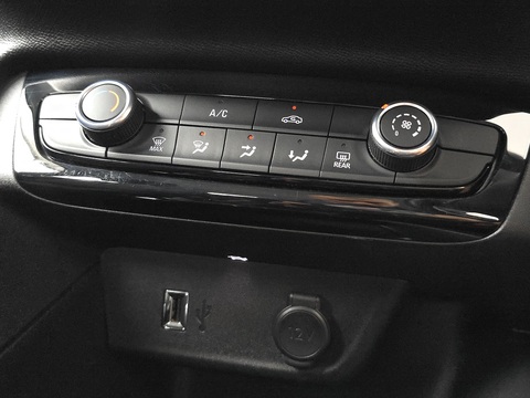 1.2 Turbo SE Edition Hatchback 5dr Petrol Manual Euro 6 (s/s) (100 ps)