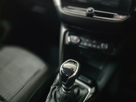 1.2 Turbo SE Edition Hatchback 5dr Petrol Manual Euro 6 (s/s) (100 ps)