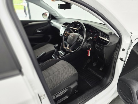 1.2 Turbo SE Edition Hatchback 5dr Petrol Manual Euro 6 (s/s) (100 ps)