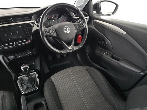 1.2 Turbo SE Edition Hatchback 5dr Petrol Manual Euro 6 (s/s) (100 ps)