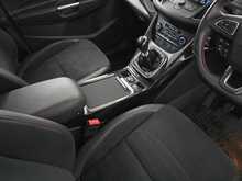 Ford Kuga TDCi ST-Line 