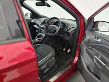 Ford Kuga TDCi ST-Line 