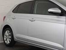 Volkswagen Polo SE 