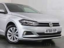 Volkswagen Polo SE 