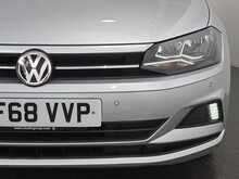 Volkswagen Polo SE 