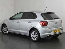 Volkswagen Polo SE 