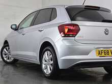 Volkswagen Polo SE 