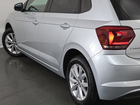 1.0 SE Hatchback 5dr Petrol Manual Euro 6 (s/s) (65 ps)