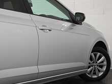 Volkswagen Polo SE 