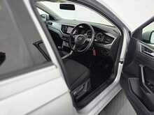 Volkswagen Polo SE 