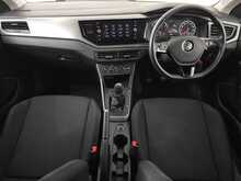 Volkswagen Polo SE 
