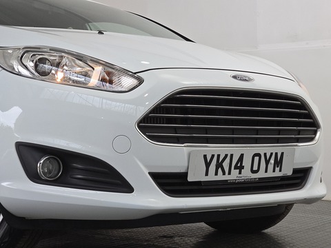 1.0T EcoBoost Zetec Hatchback 5dr Petrol Powershift Euro 5 (100 ps)