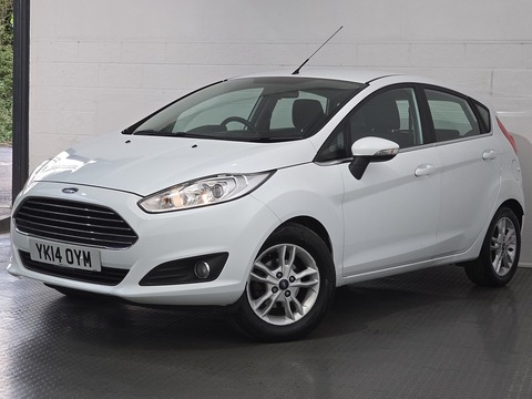 1.0T EcoBoost Zetec Hatchback 5dr Petrol Powershift Euro 5 (100 ps)
