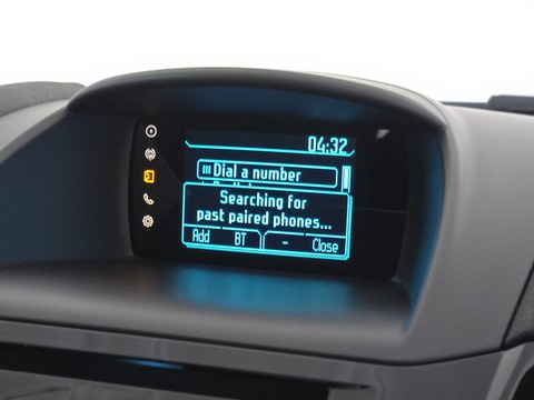 1.0T EcoBoost Zetec Hatchback 5dr Petrol Powershift Euro 5 (100 ps)