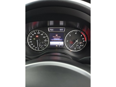 1.5 A180 CDI SE Hatchback 5dr Diesel 7G-DCT Euro 5 (s/s) (109 ps)