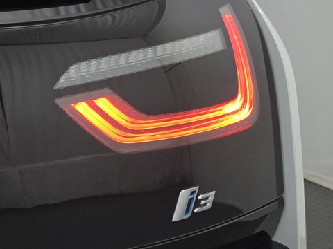 Hatchback 5dr Petrol Plug-in Hybrid Auto Euro 6 (s/s) (Range Extender) (170 ps)