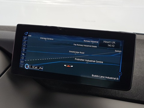 Hatchback 5dr Petrol Plug-in Hybrid Auto Euro 6 (s/s) (Range Extender) (170 ps)