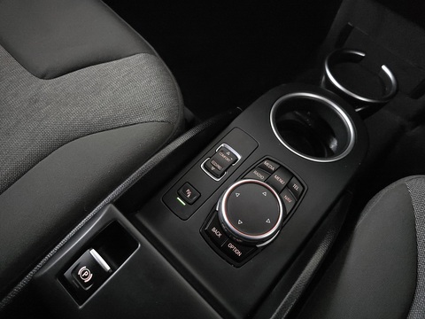 Hatchback 5dr Petrol Plug-in Hybrid Auto Euro 6 (s/s) (Range Extender) (170 ps)