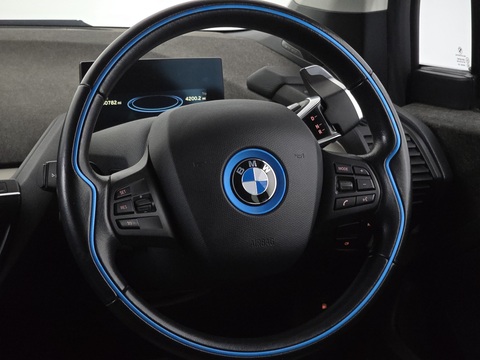 Hatchback 5dr Petrol Plug-in Hybrid Auto Euro 6 (s/s) (Range Extender) (170 ps)