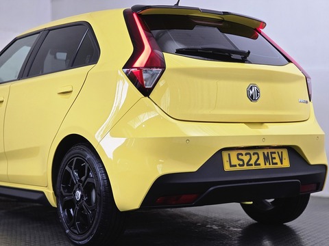 1.5 VTi-TECH Exclusive Nav Hatchback 5dr Petrol Manual Euro 6 (s/s) (106 ps)