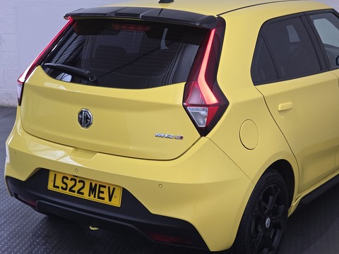 1.5 VTi-TECH Exclusive Nav Hatchback 5dr Petrol Manual Euro 6 (s/s) (106 ps)