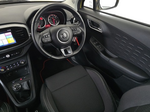 1.5 VTi-TECH Exclusive Nav Hatchback 5dr Petrol Manual Euro 6 (s/s) (106 ps)