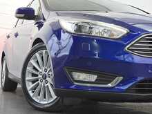 Ford Focus T EcoBoost Titanium X 