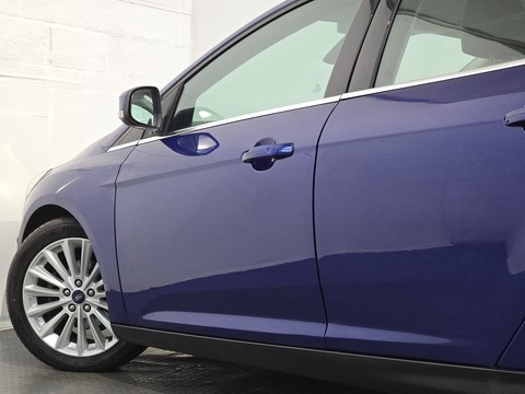 1.0T EcoBoost Titanium X Estate 5dr Petrol Auto Euro 6 (s/s) (125 ps)