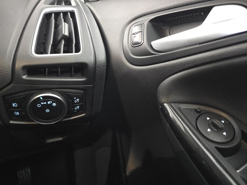 1.0T EcoBoost Titanium X Estate 5dr Petrol Auto Euro 6 (s/s) (125 ps)